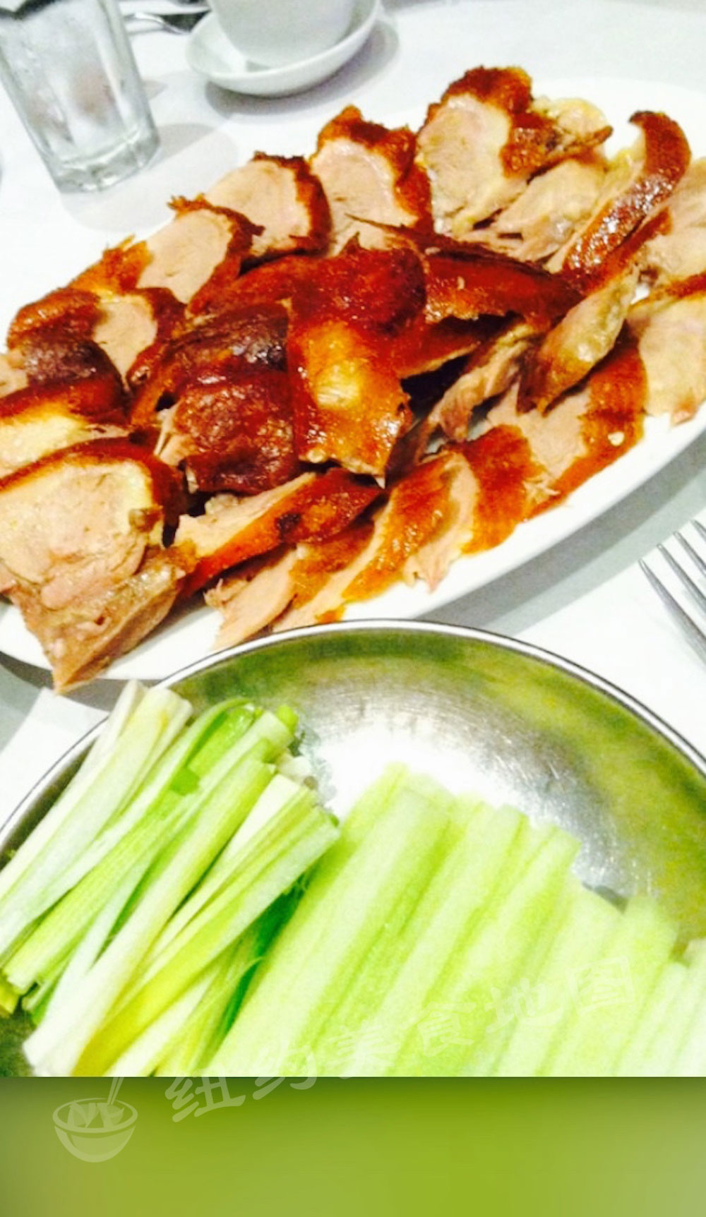 pecking-duck-house-08