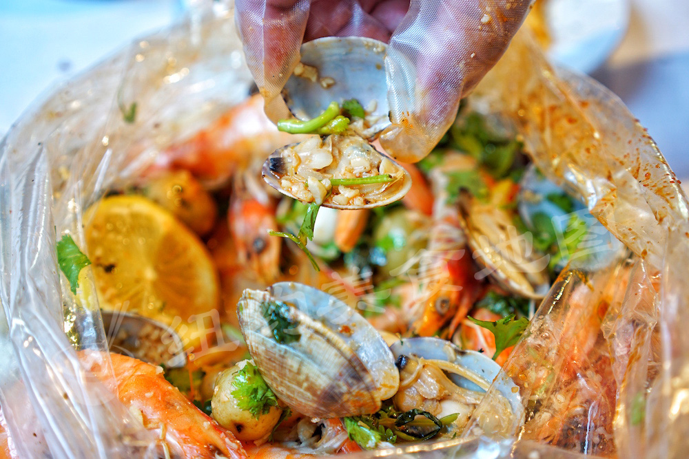 shaking-crab-29