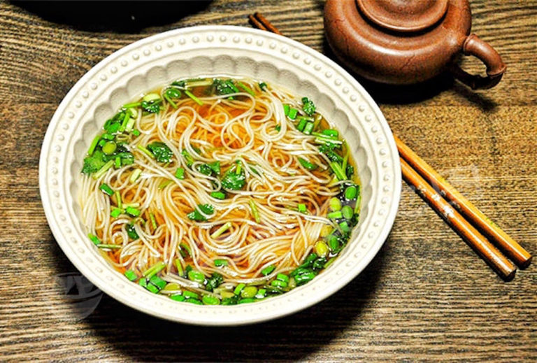 【深夜食堂】“饿不饿,要不要煮碗面给你”?
